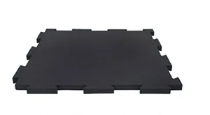 Molded interlocking tile